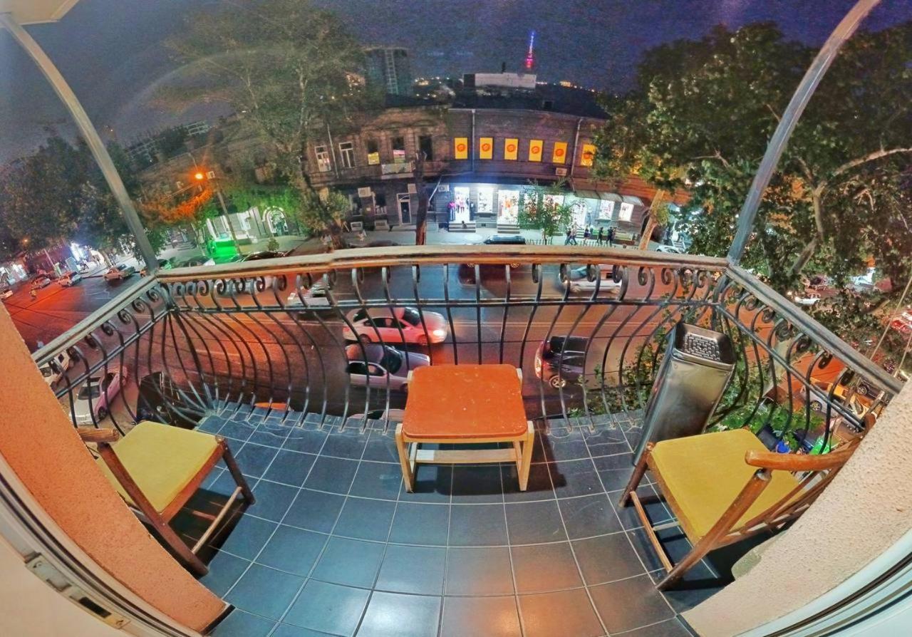 Olympic Hostel 耶烈万 外观 照片
